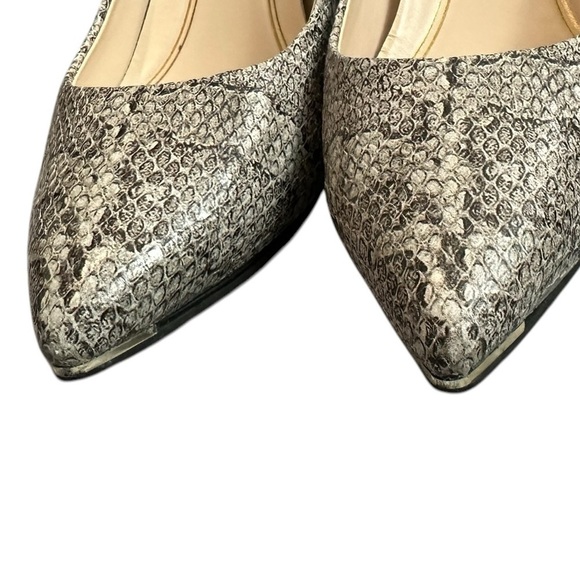 Cole Haan GrandSeries White Grey Black Snakeskin Leather Pumps Heels - Size 7.5B - Picture 3 of 7
